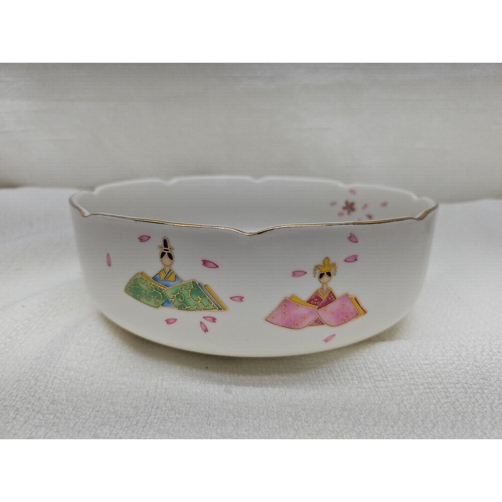 Saido Kiln Sweet Dish for Hinamatsuri (Girl's Day), Doll, Peach Blossom Festival